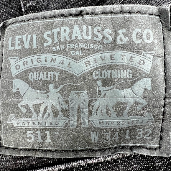 Levi's Black 511 Skinny Low Rise Jeans Size 34 x 32 Men’s - Picture 2 of 3
